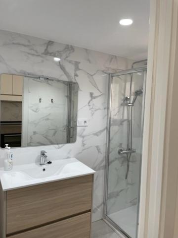 Precioso Apartamento A Estrenar En Primera Linea De Playa Benidorm Eksteriør billede