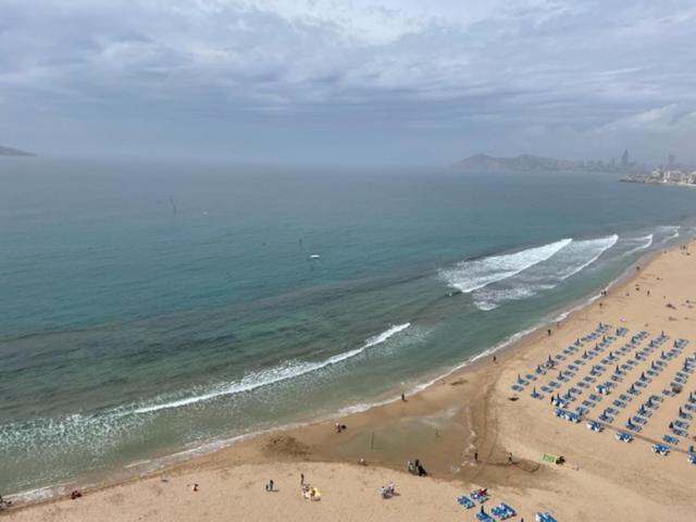 Precioso Apartamento A Estrenar En Primera Linea De Playa Benidorm Eksteriør billede