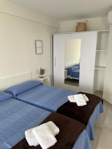Precioso Apartamento A Estrenar En Primera Linea De Playa Benidorm Eksteriør billede